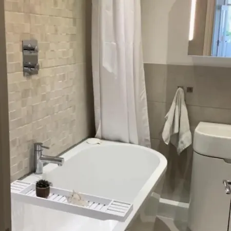Apartment Fashionable 2bd Flat - Redland Bristol