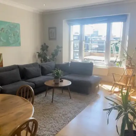 Fashionable 2bd Flat - Redland Apartman