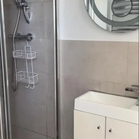 Apartman Fashionable 2bd Flat - Redland Bristol