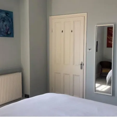 Fashionable 2bd Flat - Redland Apartman Bristol